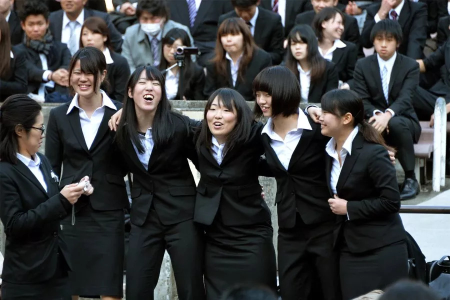 我们艳羡的日本“教育免费”，日本人为何说是骗局？